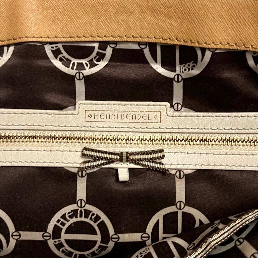 Henri Bendel Bag - Picture 4 of 6